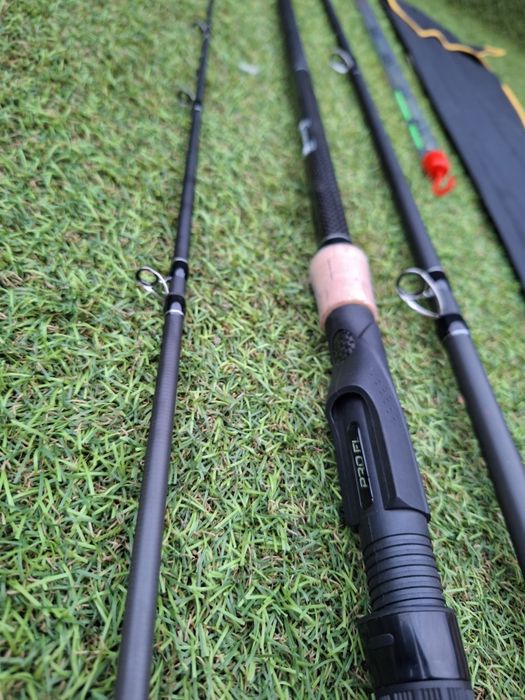 Lanseta Xpower Long Distance 4.2m + Mulineta TX 8000 Spod Feeder