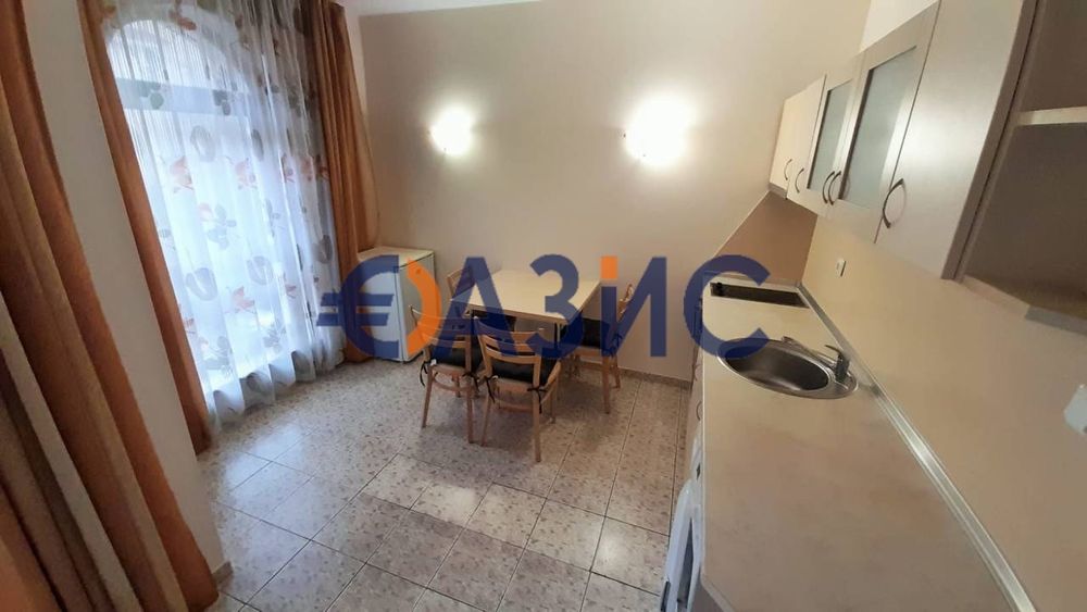 Продава се Едностаен апартамент в к.к. Слънчев бряг - 42 кв.м за 710 €/кв.м - Снимка #7