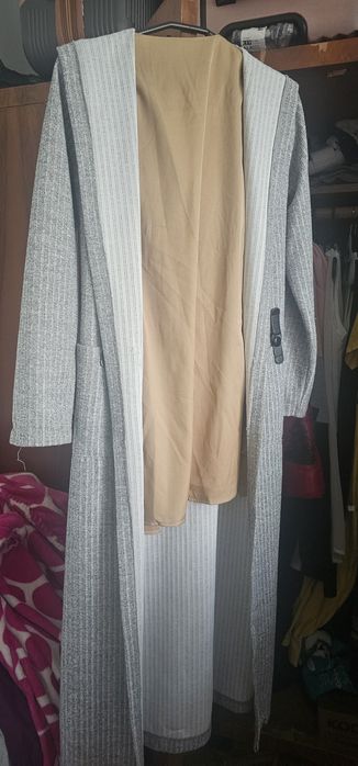 Вещи женские и подростковые