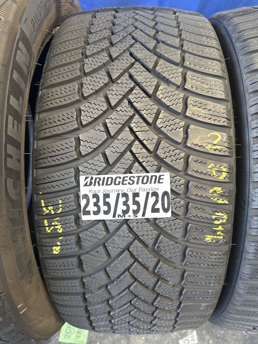 235/35/20 Bridgestone M+S
