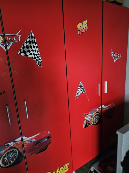 Dulap si comoda copiii Fulger Mcqueen