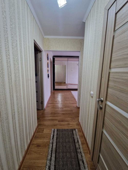 продается 3 ком квартира район Схи