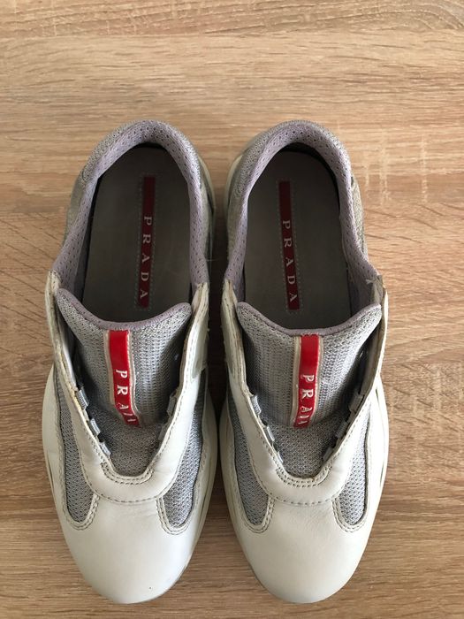 Оригинални маратонки Prada