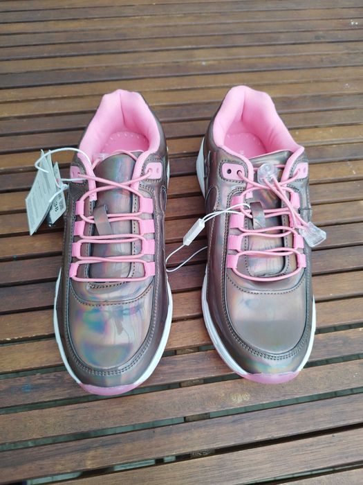 Дамски маратонки 38 номер