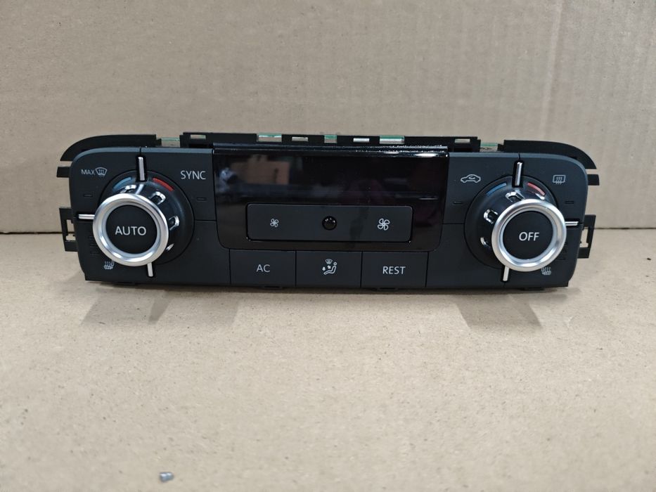 Управление за климатик за VW Touareg 7P. 7P6 907 040 BK