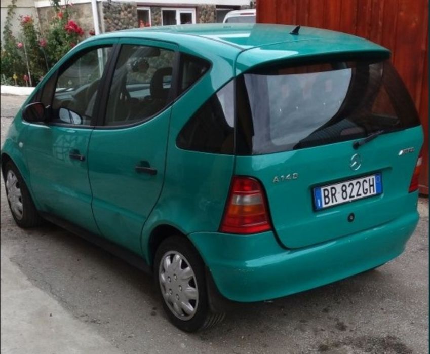 Ușa portiera stânga dreapta fata spate mercedes a140 W168 verde 260