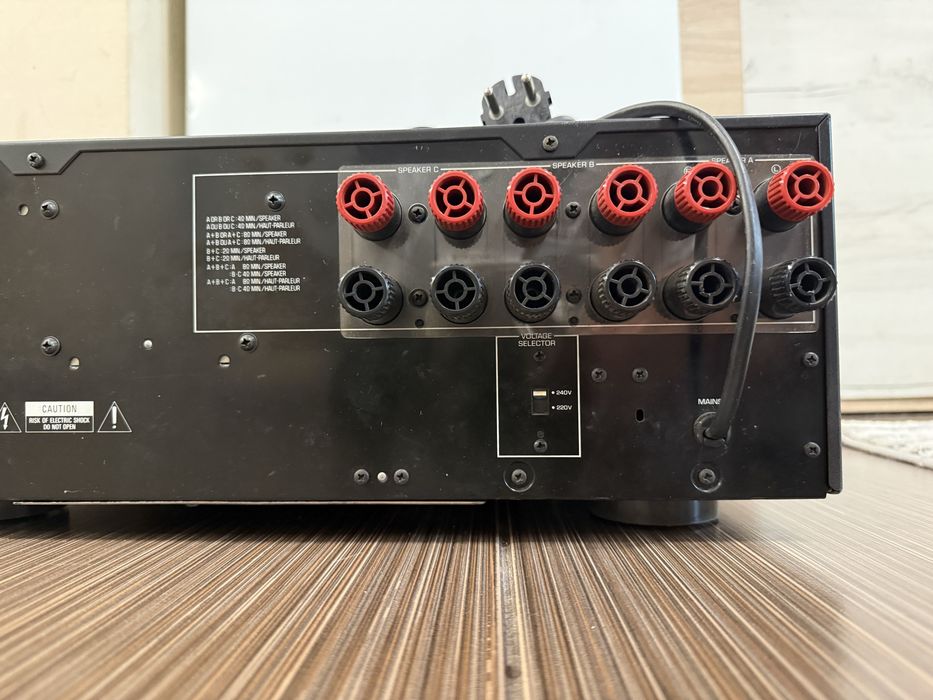Yamaha MX-830 качествено Стъпало