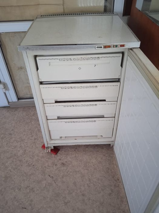 Продам холодильник