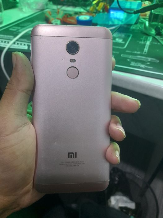Redmi 5 plus srochni sotaman