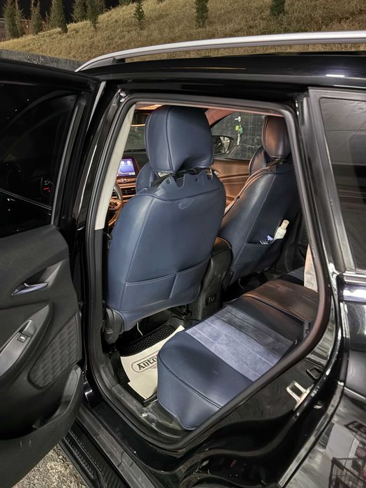 Трекер 2 Примьер 2022 года. 62 000 км. Чёрная. 14 500 у.е. Срочно