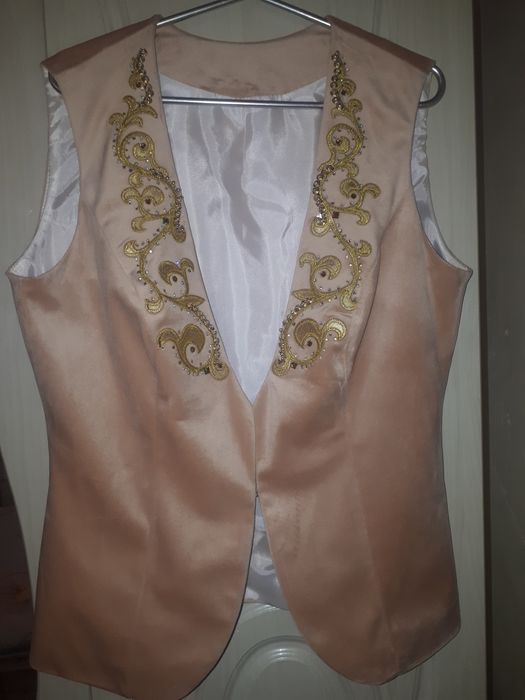 Кәжекей қазақша оюмен