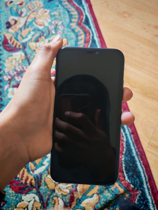 iPhone 11 128 гб в идеальном состоянии