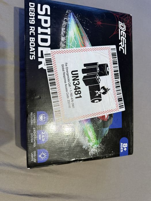 Електрическа лодка Deerc Spider DE819 High Speed Racing Boat 2.4G Remote Control EXC RC