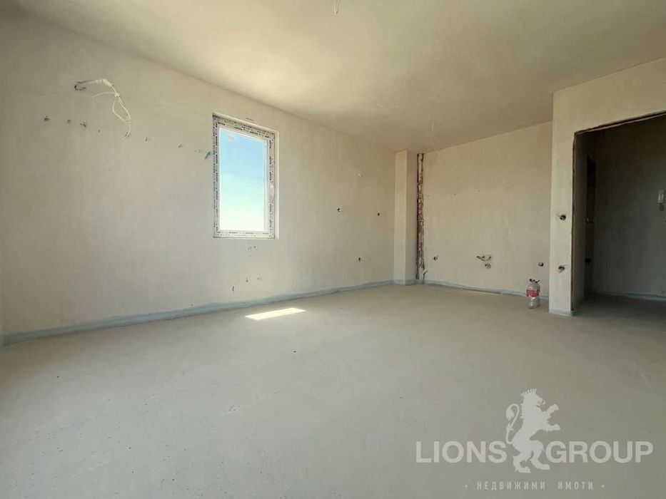 Продава се Двустаен апартамент в Варна, Възраждане 3 - 61 кв.м за 1968 €/кв.м - Снимка #2