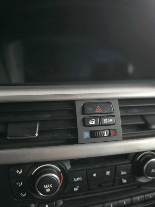 Фейс копче за аварийни BMW E90/E91/E92
