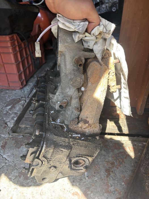 Продам ГБЦ фольцваген 1.8