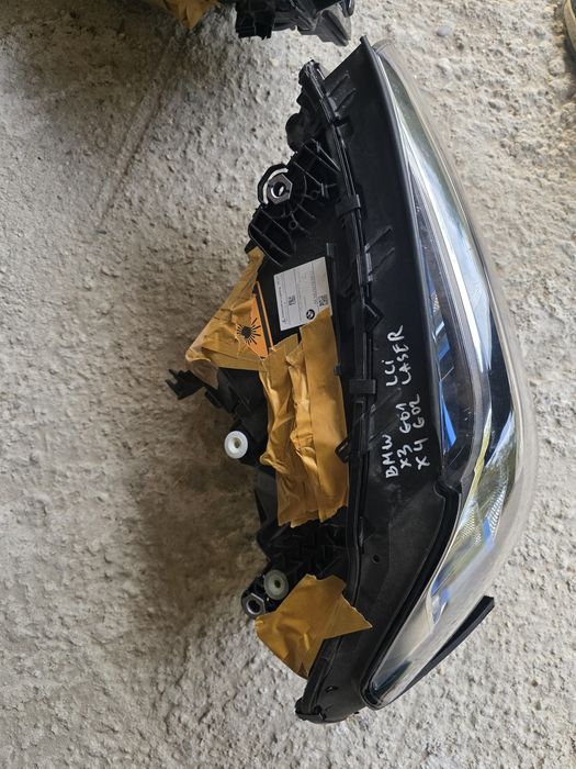 Bmw X3 G01 X4 G02 LCI Laser ляв и десен фар 2023