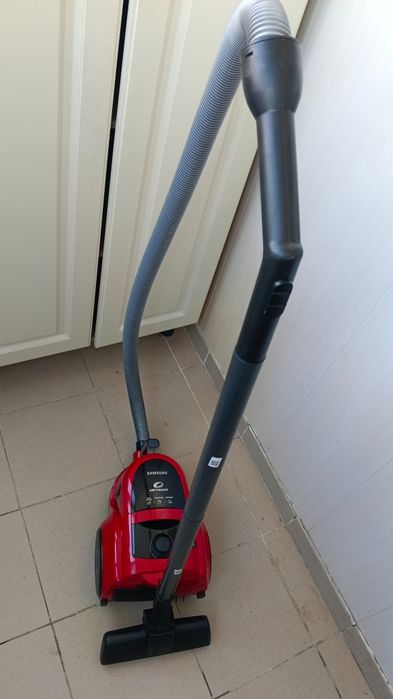 Пылесос Samsung 1600w