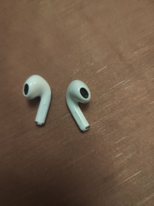 Продаю наушники  Appel