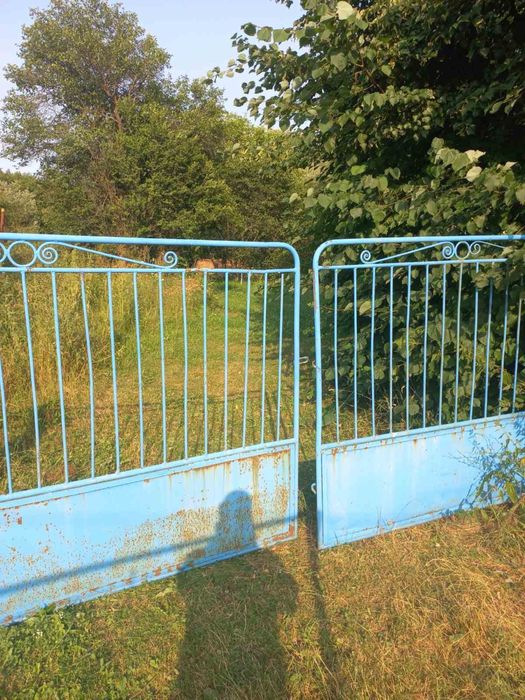 Къща на 50км от София - село Злокучене