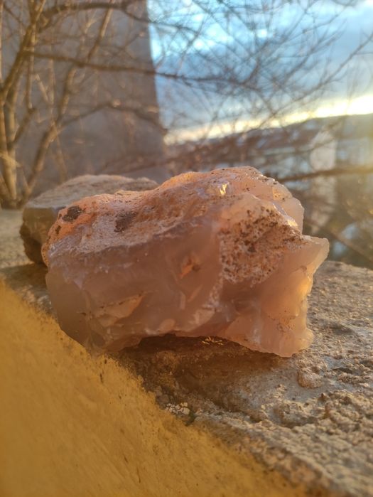 Продавам кристали