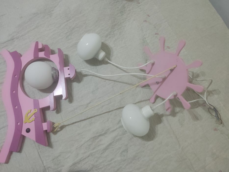 Люстра в детскую комнату