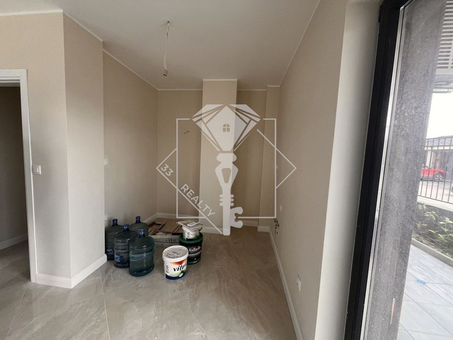 Продава се Двустаен апартамент в Пловдив, Беломорски - 84 кв.м за 1314 €/кв.м - Снимка #1