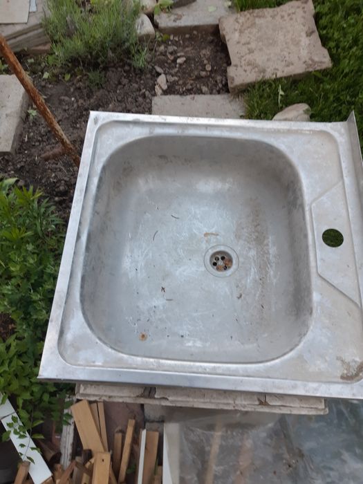 мойка, раковина,бачки б/у