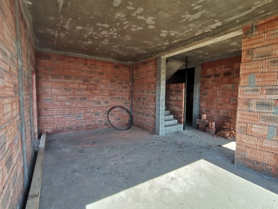 PF.Case de vânzare 125mp utili