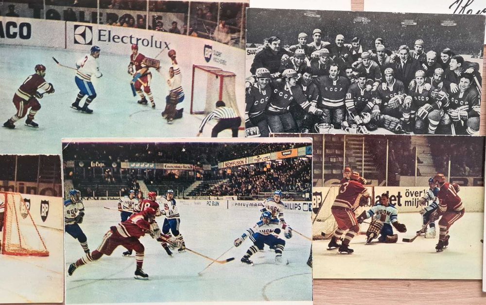 Колекция пощенски картички на хокеисти