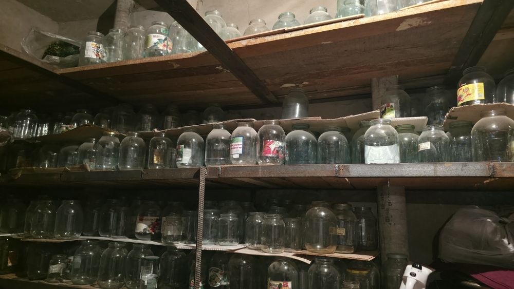 Продам банки 2 и 3 литра