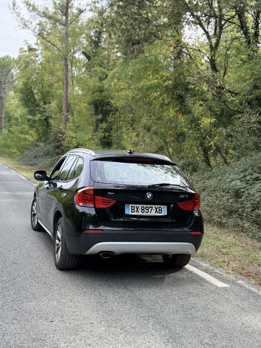 BMW X1 2011 — imagine 2
