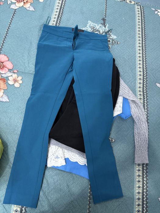 Отдам даром б/у вещи 42 р