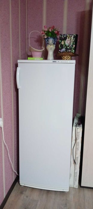 Продам морозильник атлант