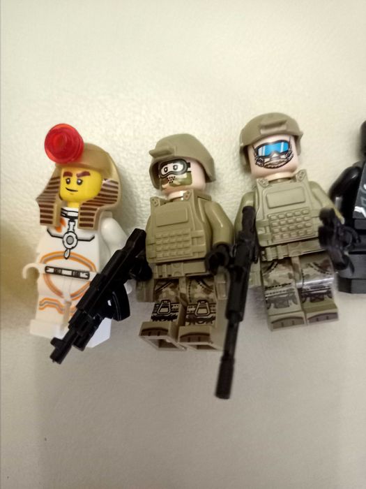 Лего фигурки (оригинал)