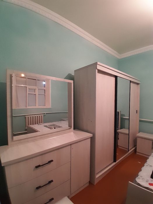 Mebel oling va ushlating umuman shkast yegan joyi yoq