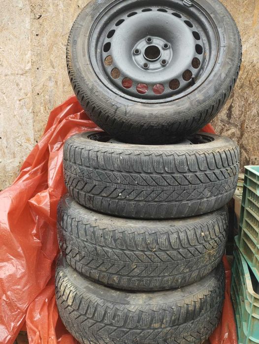 de vanzare cauciucuri+jante metal second