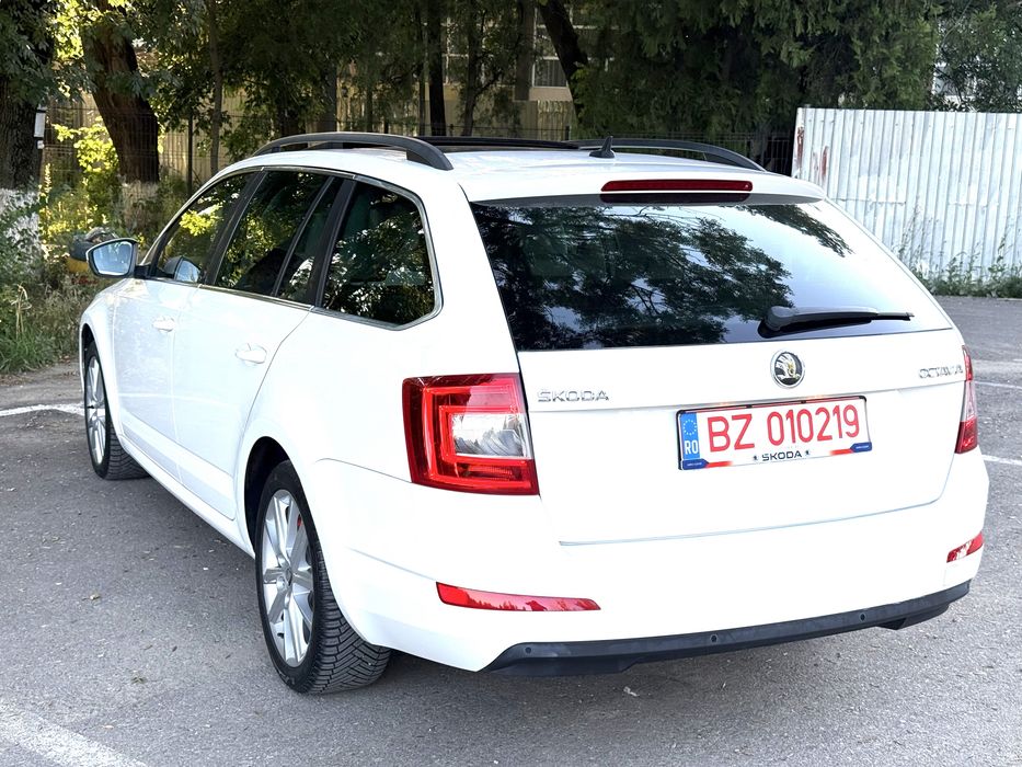 Scoda octavia  3 an 2014 EURO 6 Impecabila