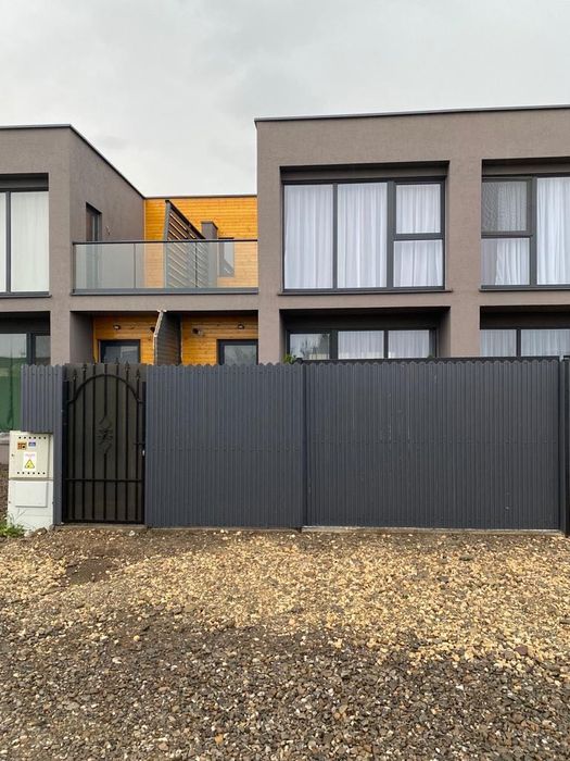 Townhouse de vânzare