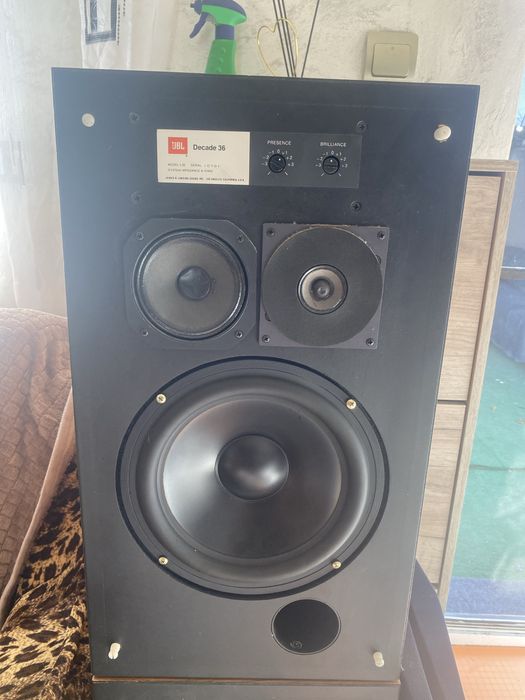Boxe jbl decade 36model L36 serial 15791