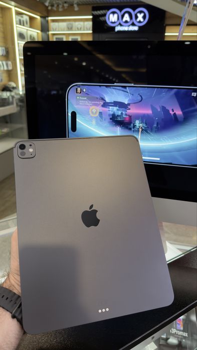iPad Pro 13 M5 256GB Black