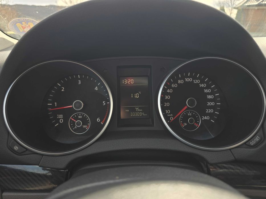 Volkswagen Golf 6 1.6 TDI 2011