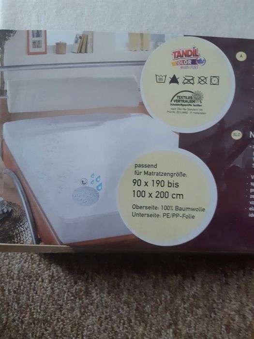 cearceaf cu dublura impermeabila