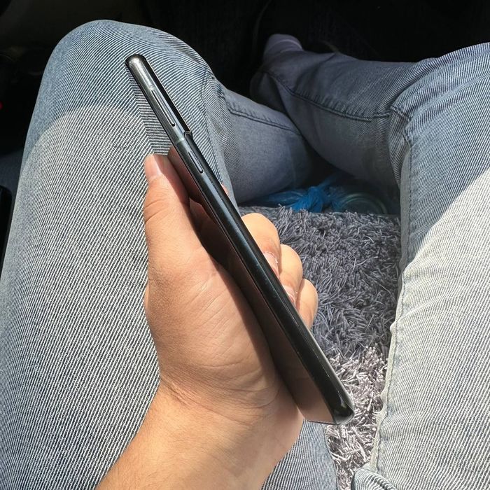 S 21 sotiladi 230  $