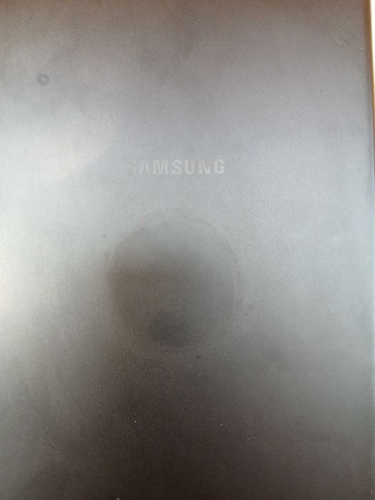 Vând tabletă Samsung tab a 2019 in stare perfecta