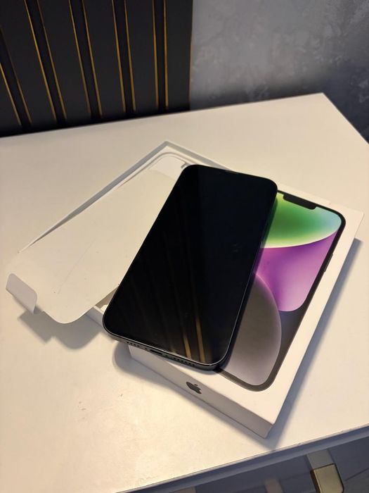 Продам IPHONE 14 Plus.