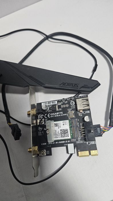 Placa de retea Gigabyte gc-wbax200 wireless Wifi + Bluetooth
