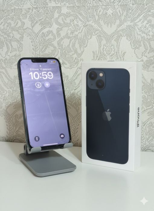 iPhone 13 128/8 гб