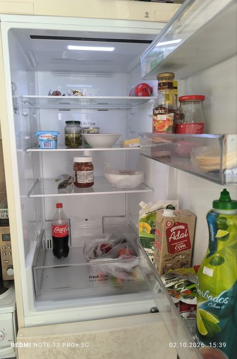 Продам холодильники LG