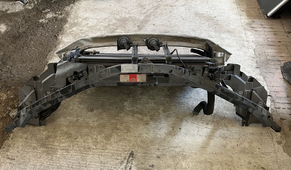 Trager complet / Calandru / Radiatoare Audi A8 D3 4.2 benzina